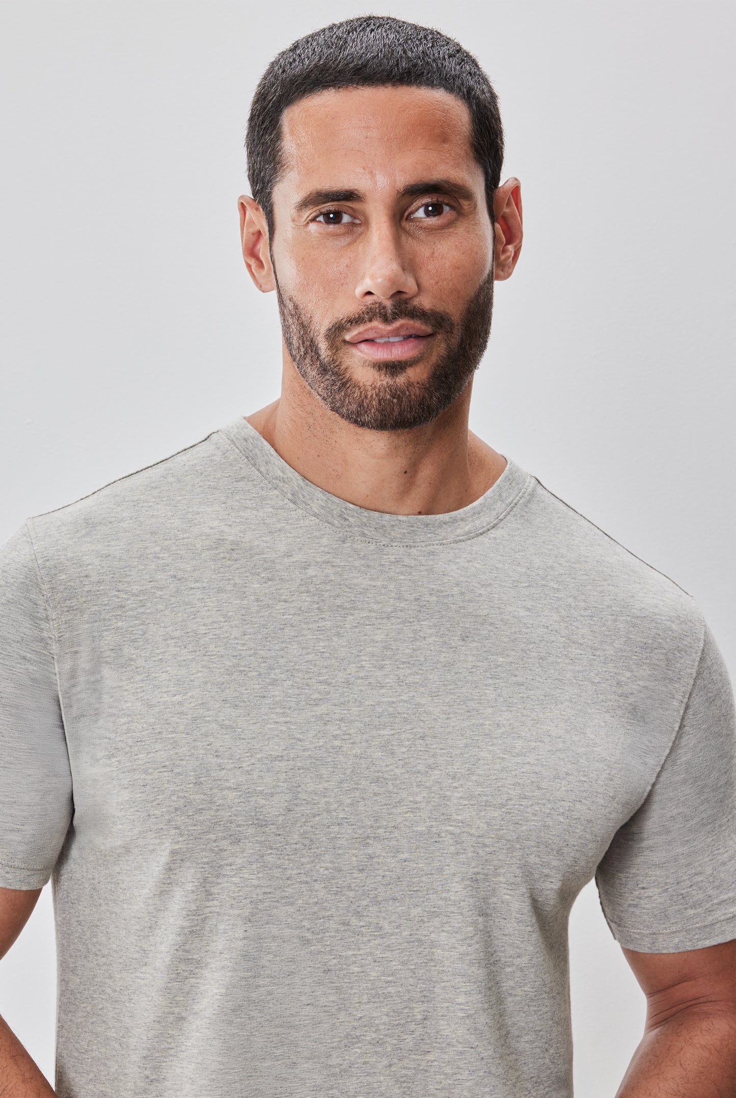The Barakett Heathered Stretch Tee