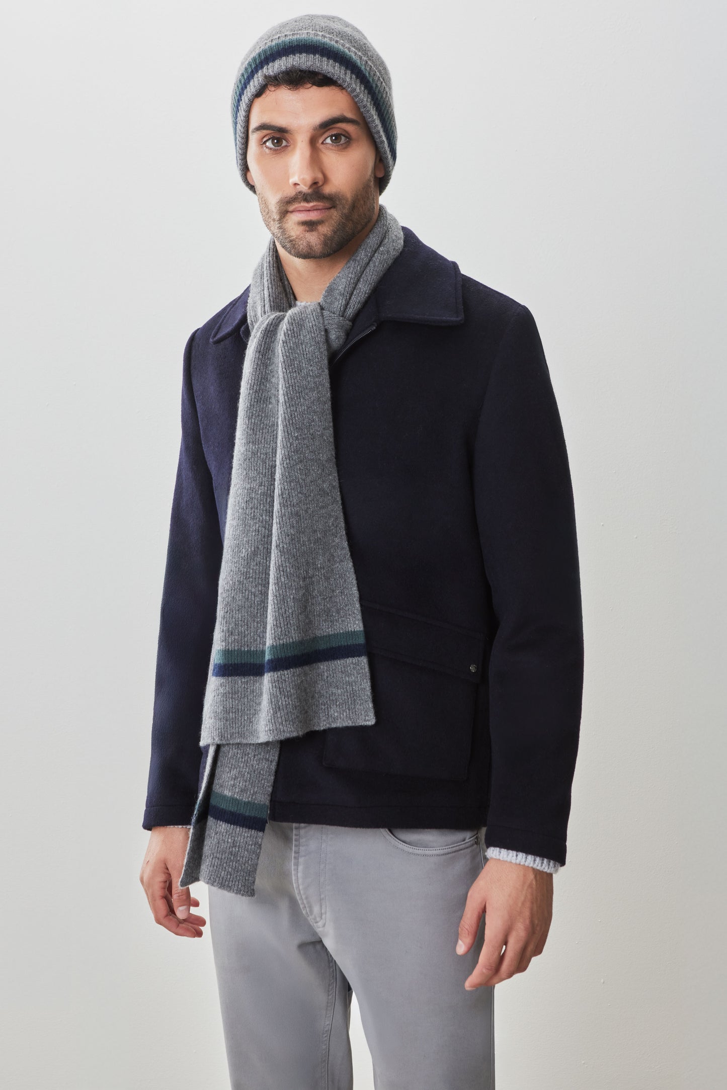 Bonnet en cachemire Scott à rayures