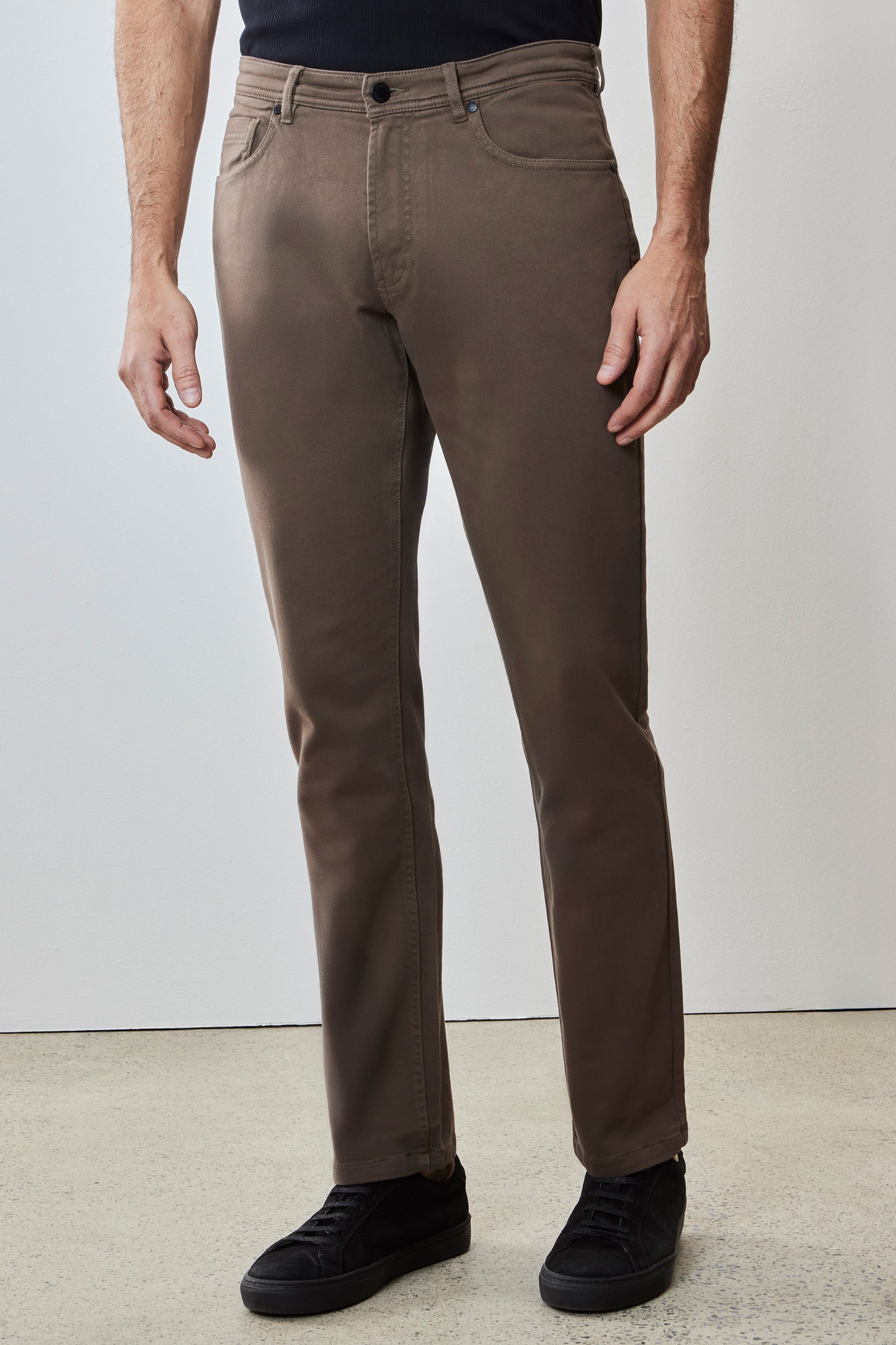 Pantalon linéaire à 5 poches