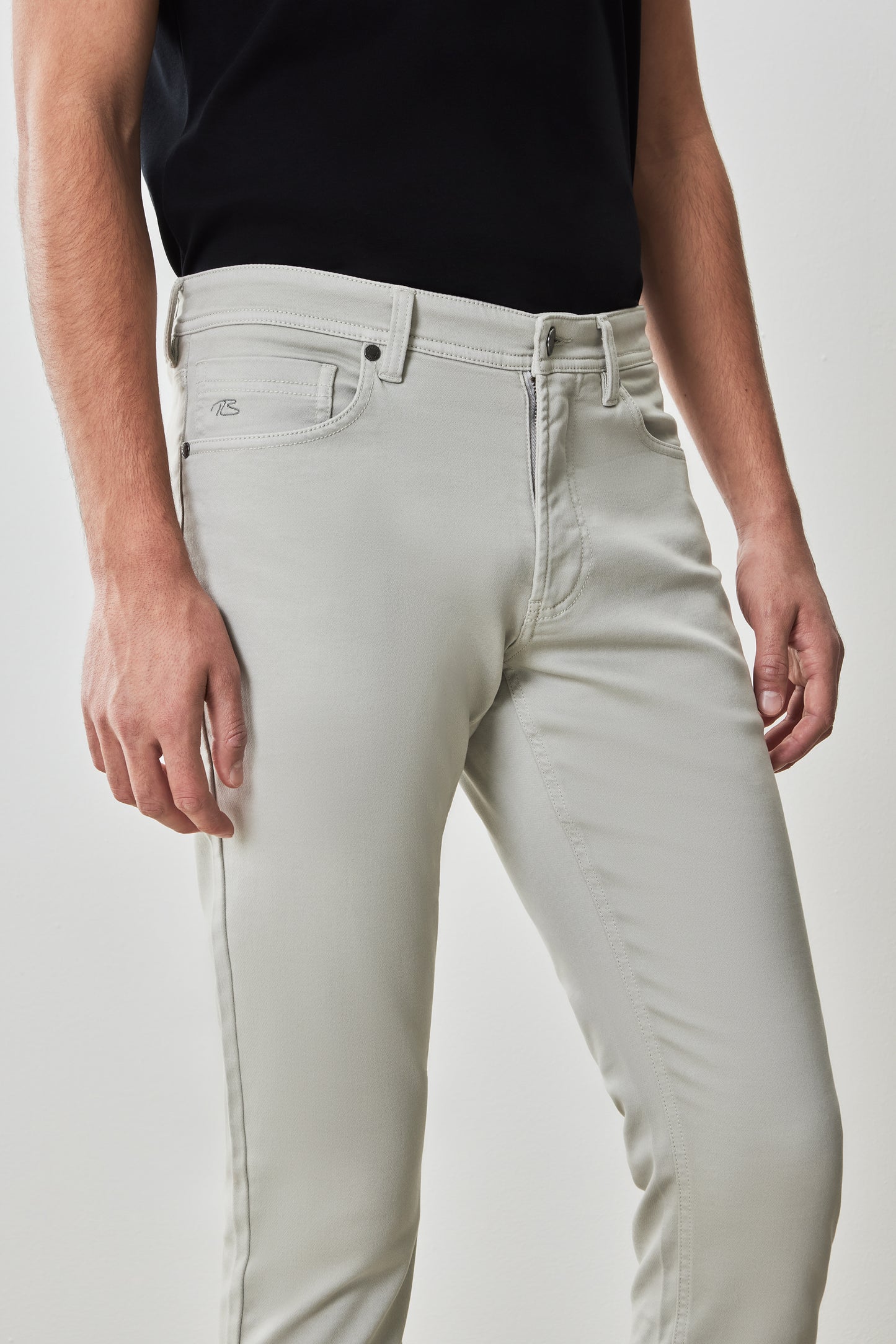 Pantalon linéaire à 5 poches