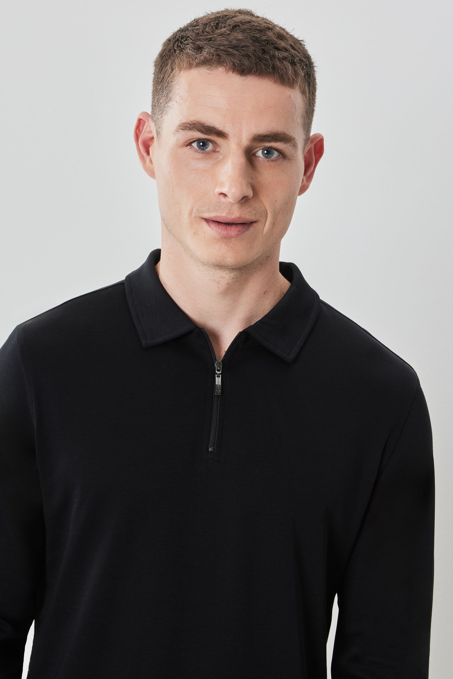 The Barakett Long-Sleeve Zip Polo