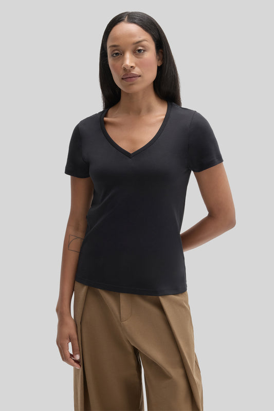 Le t-shirt à col en V pour femmes de Barakett